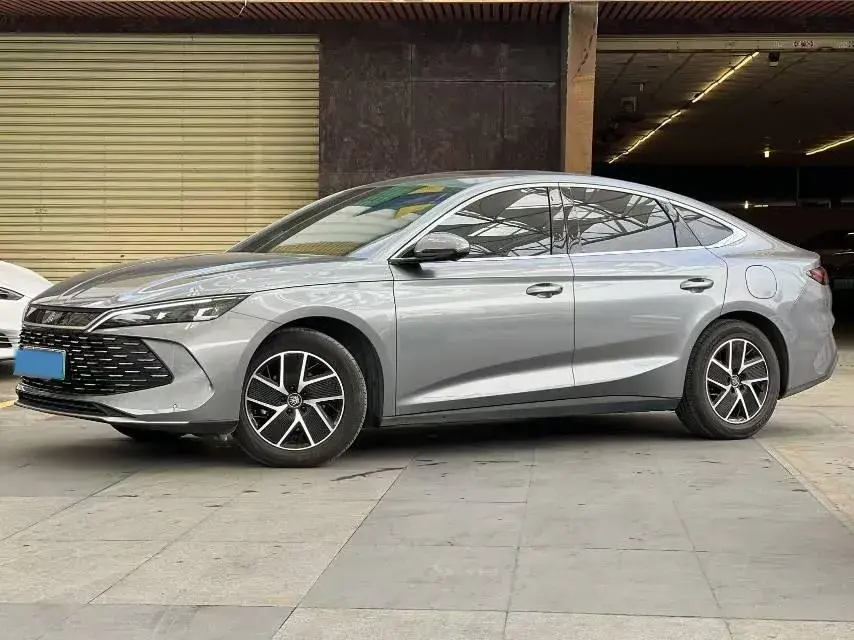 2024 BYD QinL 1.5L 101HP L4 E-CVT PHEV 15.87KWH