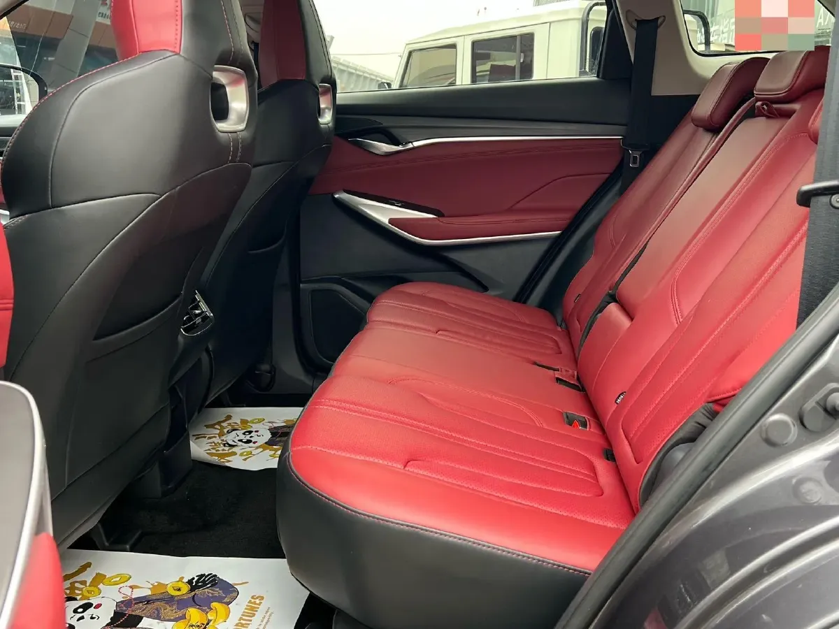 2020 ChangAn CS75 Plus 2.0T 233HP L4 8AT,autocango,china used car exporter,china ev exporter,chinese used car exporter,chinese used ev exporter