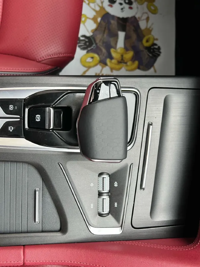 2020 ChangAn CS75 Plus 2.0T 233HP L4 8AT,autocango,china used car exporter,china ev exporter,chinese used car exporter,chinese used ev exporter