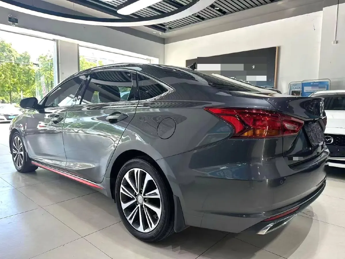 2021 ChangAn Raeton CC 1.5T 180HP L4 7DCT,autocango,china used car exporter,china ev exporter,chinese used car exporter,chinese used ev exporter