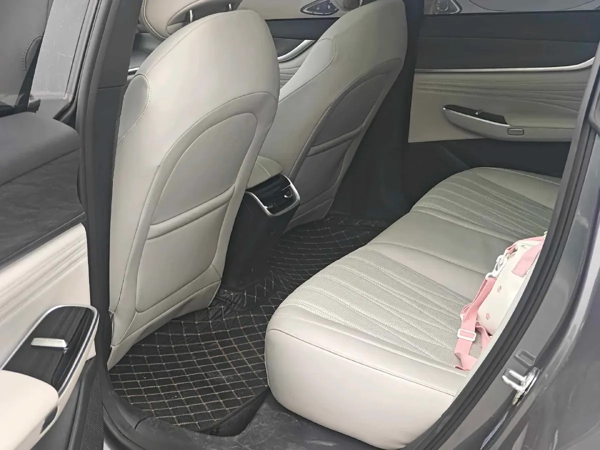 2025 ChangAn QiYuan A07 BEV 68.8KWH,autocango,china used car exporter,china ev exporter,chinese used car exporter,chinese used ev exporter