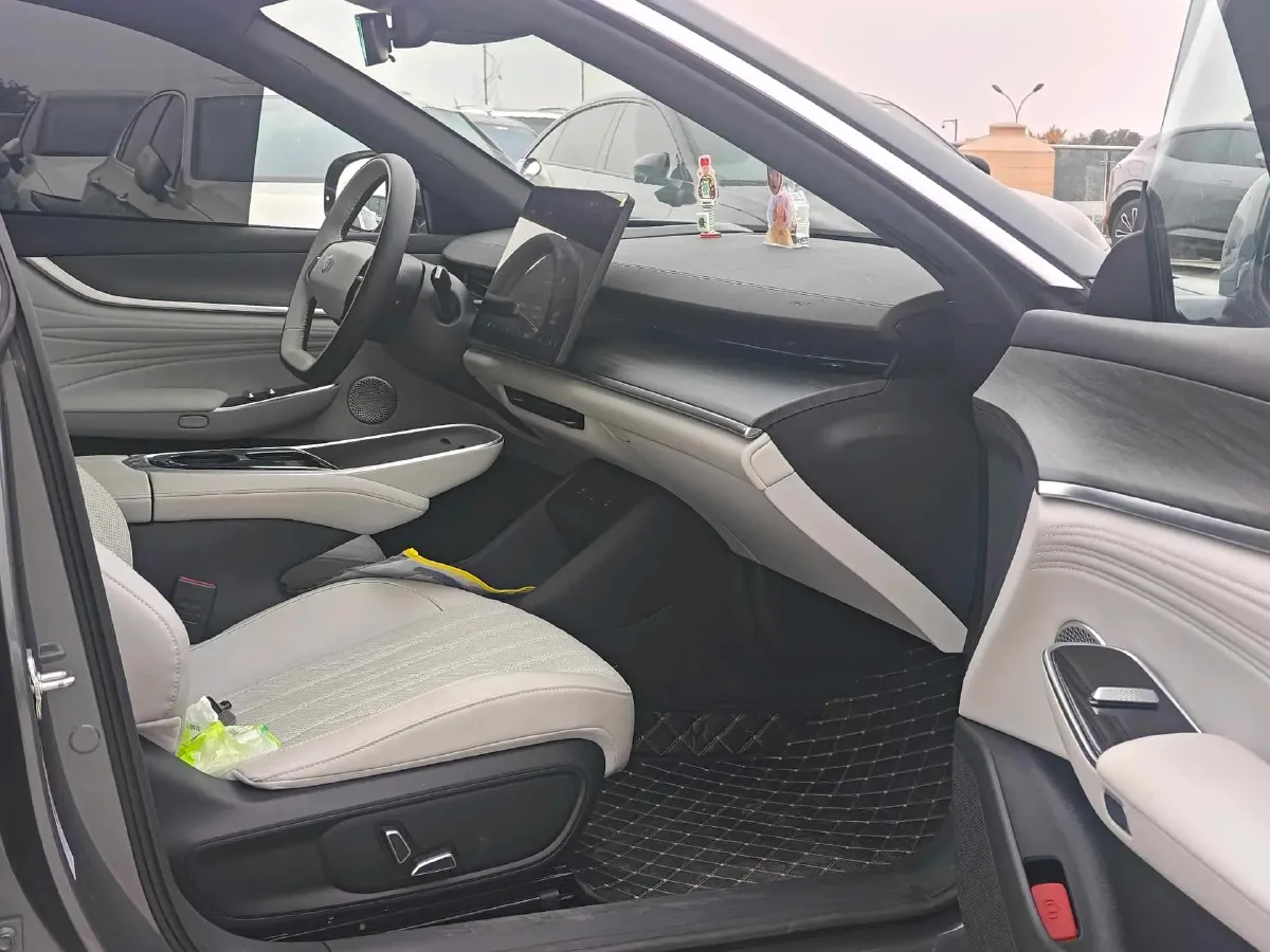 2025 ChangAn QiYuan A07 BEV 68.8KWH,autocango,china used car exporter,china ev exporter,chinese used car exporter,chinese used ev exporter