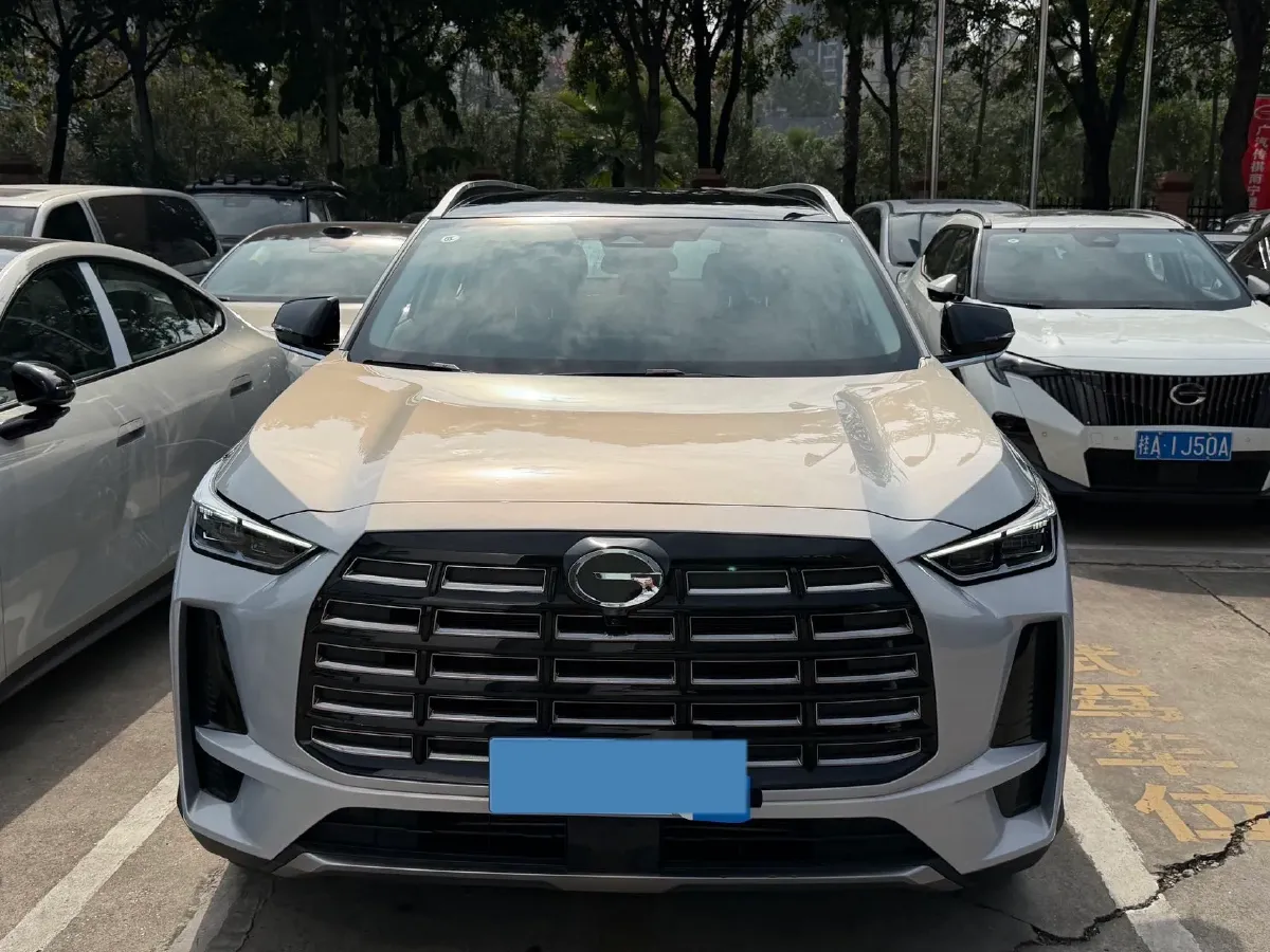 2024 GAC Trumpchi GS4 1.5T 177HP L4 7DCT,autocango,china used car exporter,china ev exporter,chinese used car exporter,chinese used ev exporter