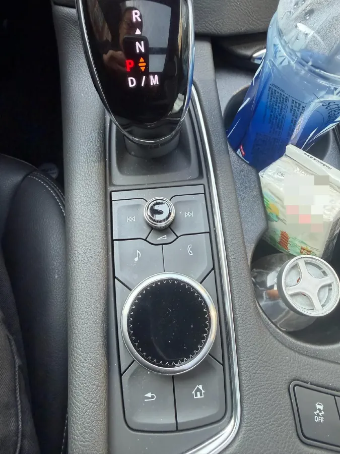 2023 Cadillac XT5 2.0T 237HP L4 9AT,autocango,china used car exporter,china ev exporter,chinese used car exporter,chinese used ev exporter