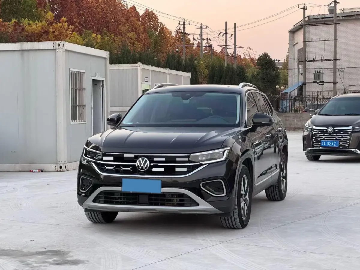 2023 Volkswagen Tayron 2.0T 186HP L4 7DCT 2023 Volkswagen Tayron 2.0T 186HP L4 7DCT