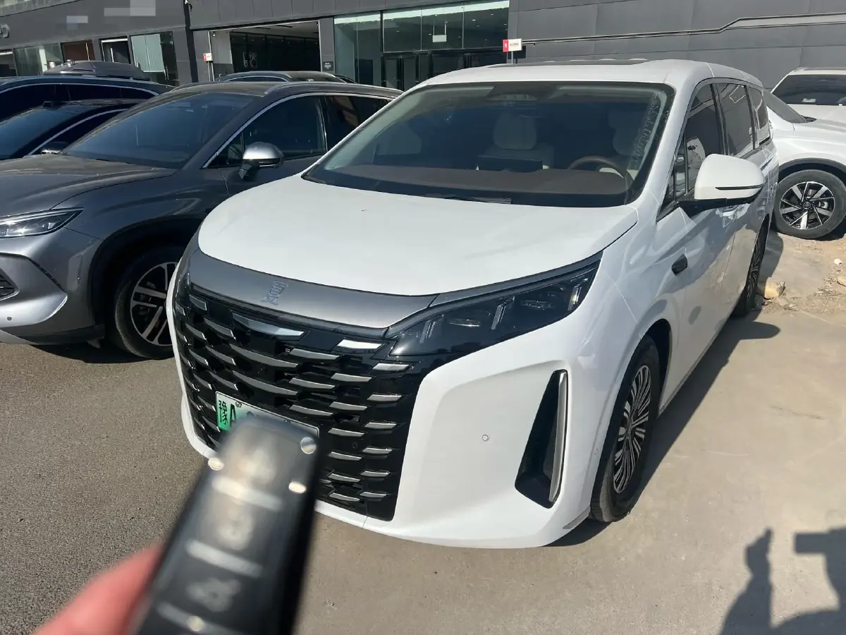 2025 BYD Xia 1.5T 156HP L4 E-CVT PHEV 36.6KWH