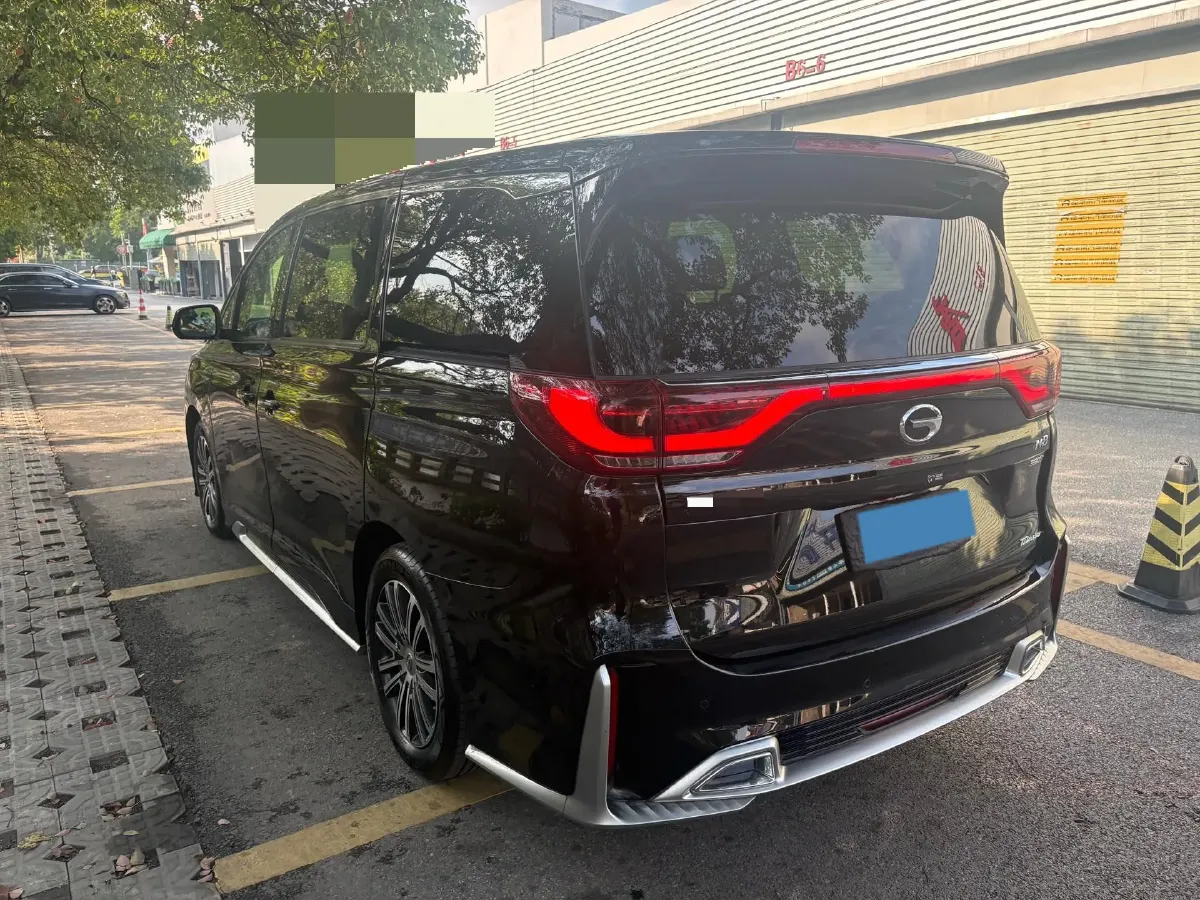 2021 GAC Trumpchi M8 2.0T 252HP L4 8AT,autocango,china used car exporter,china ev exporter,chinese used car exporter,chinese used ev exporter