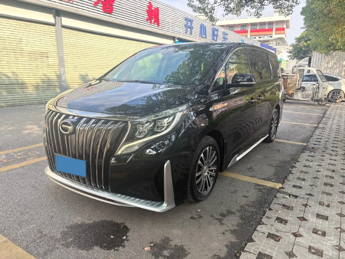 2021 GAC Trumpchi M8 2.0T 252HP L4 8AT,autocango,china used car exporter,china ev exporter,chinese used car exporter,chinese used ev exporter