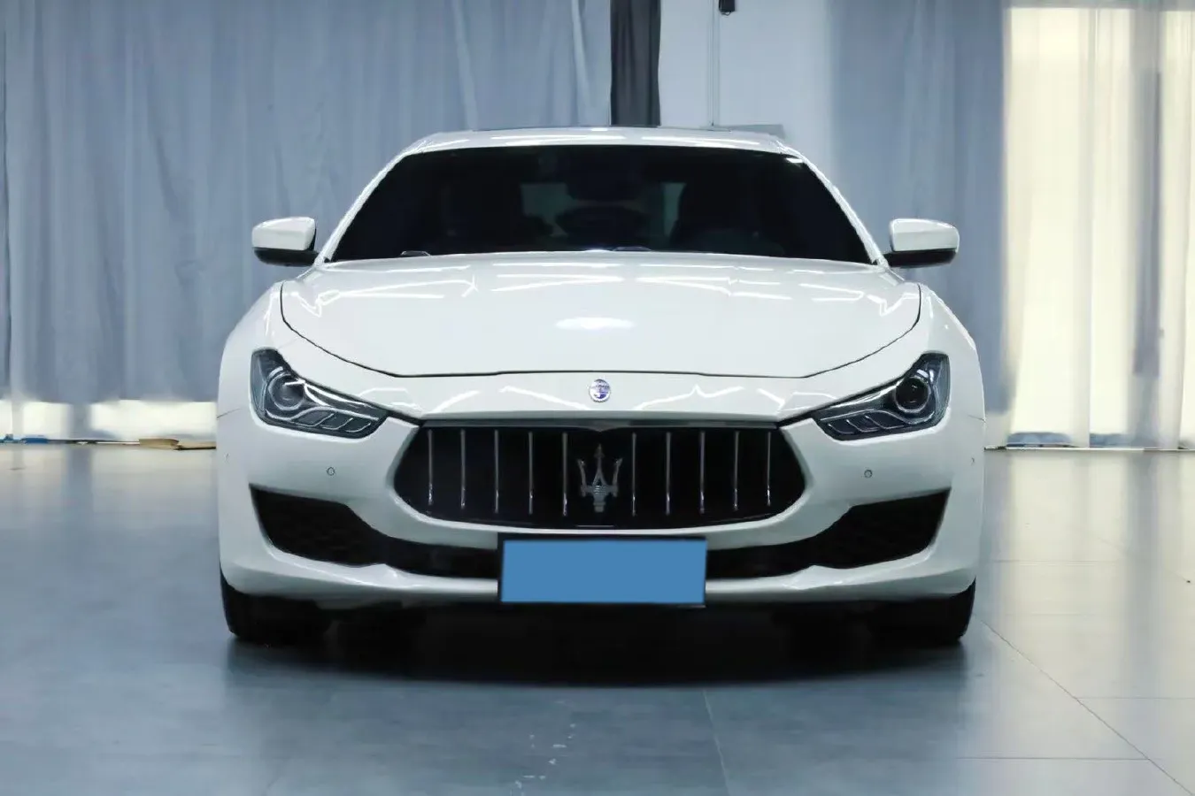 2018 Maserati Ghibli 3.0T 350HP V6 8AT,autocango,china used car exporter,china ev exporter,chinese used car exporter,chinese used ev exporter