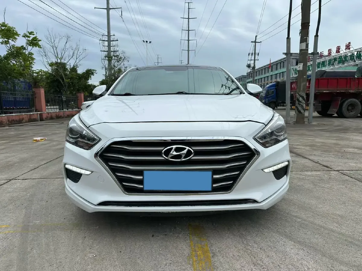 2017 Hyundai Mistra 1.8L 143HP L4 6AT,autocango,china used car exporter,china ev exporter,chinese used car exporter,chinese used ev exporter
