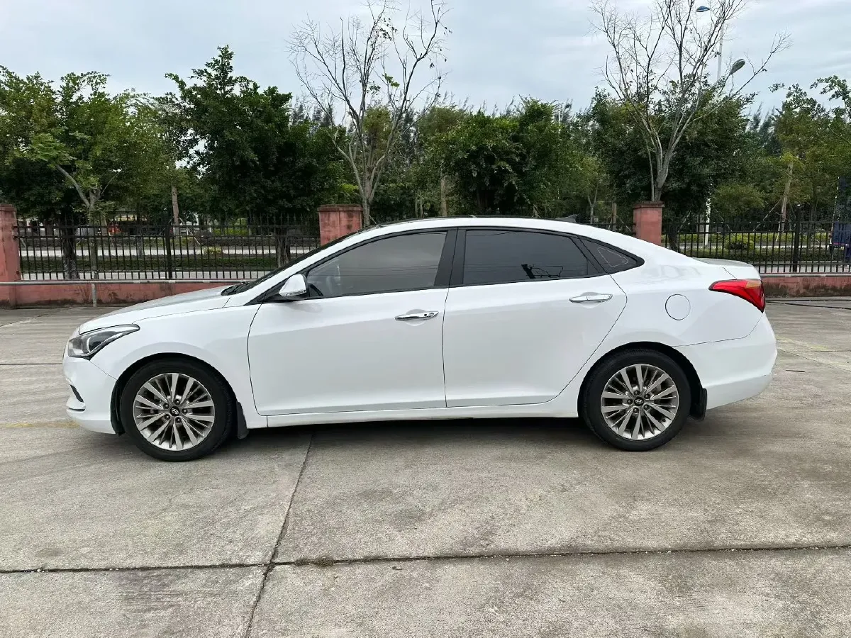 2017 Hyundai Mistra 1.8L 143HP L4 6AT,autocango,china used car exporter,china ev exporter,chinese used car exporter,chinese used ev exporter