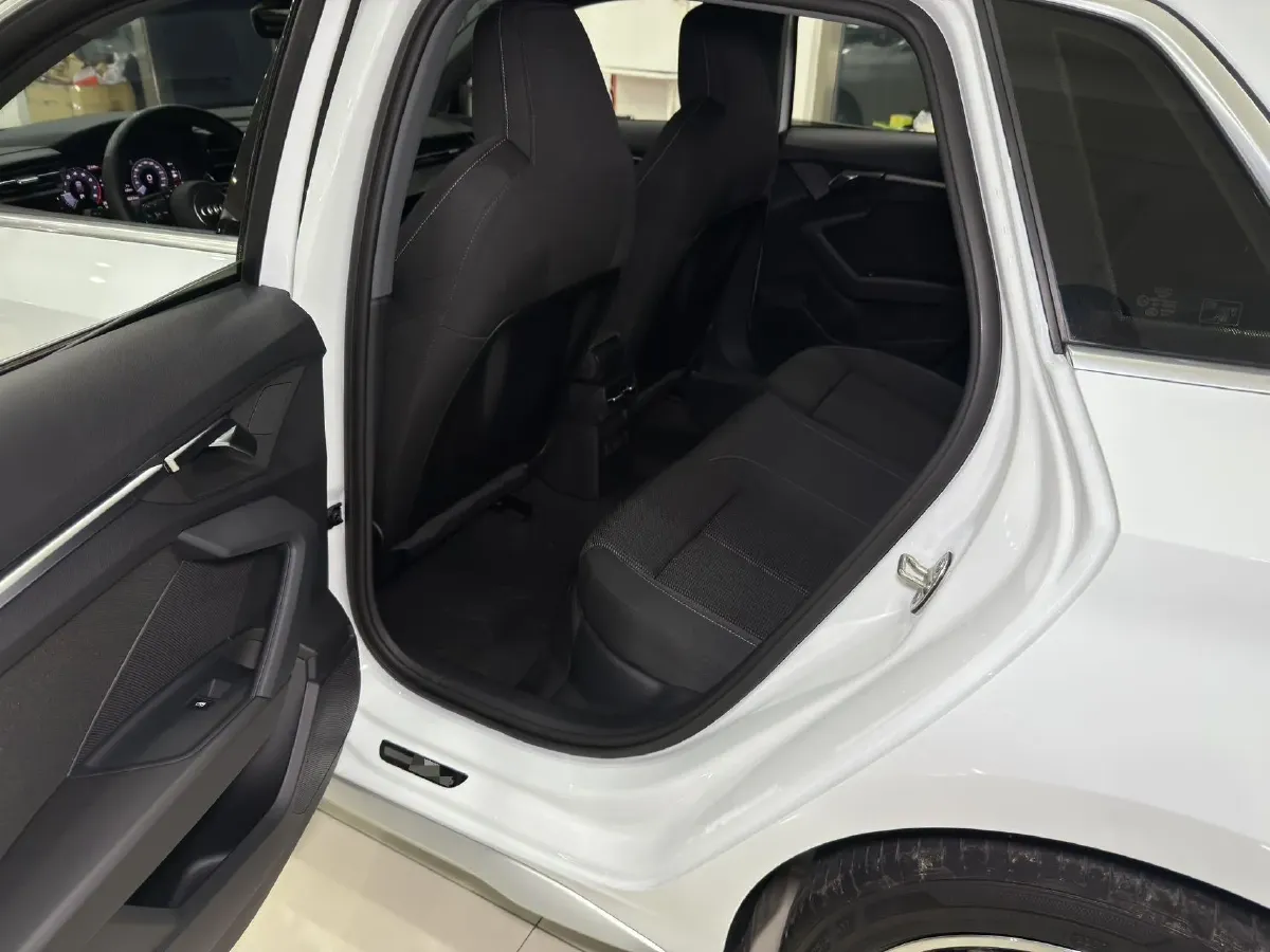 2023 Audi A3 1.4T 150HP L4 7DCT,autocango,china used car exporter,china ev exporter,chinese used car exporter,chinese used ev exporter