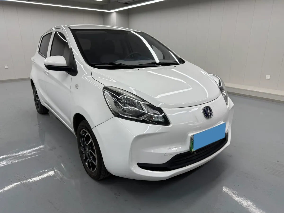 2022 ChangAn BenBen E-Star BEV 32.2KWH,autocango,china used car exporter,china ev exporter,chinese used car exporter,chinese used ev exporter