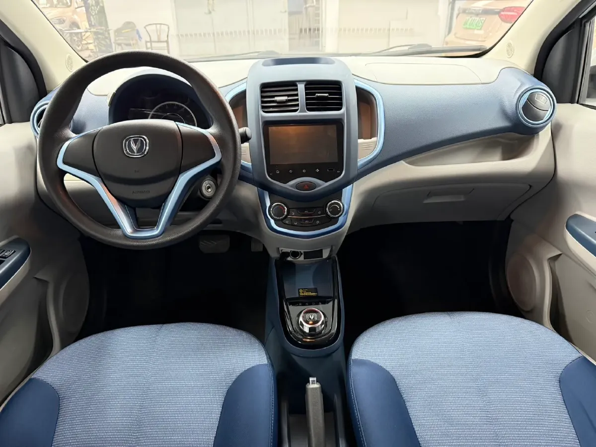 2022 ChangAn BenBen E-Star BEV 32.2KWH,autocango,china used car exporter,china ev exporter,chinese used car exporter,chinese used ev exporter