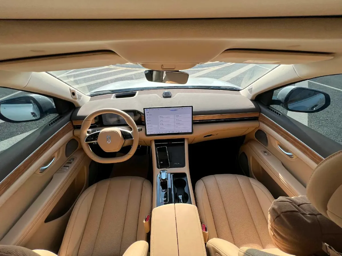 2024 AITO AITO M7 1.5T 152HP L4 REEV 40KWH,autocango,china used car exporter,china ev exporter,chinese used car exporter,chinese used ev exporter