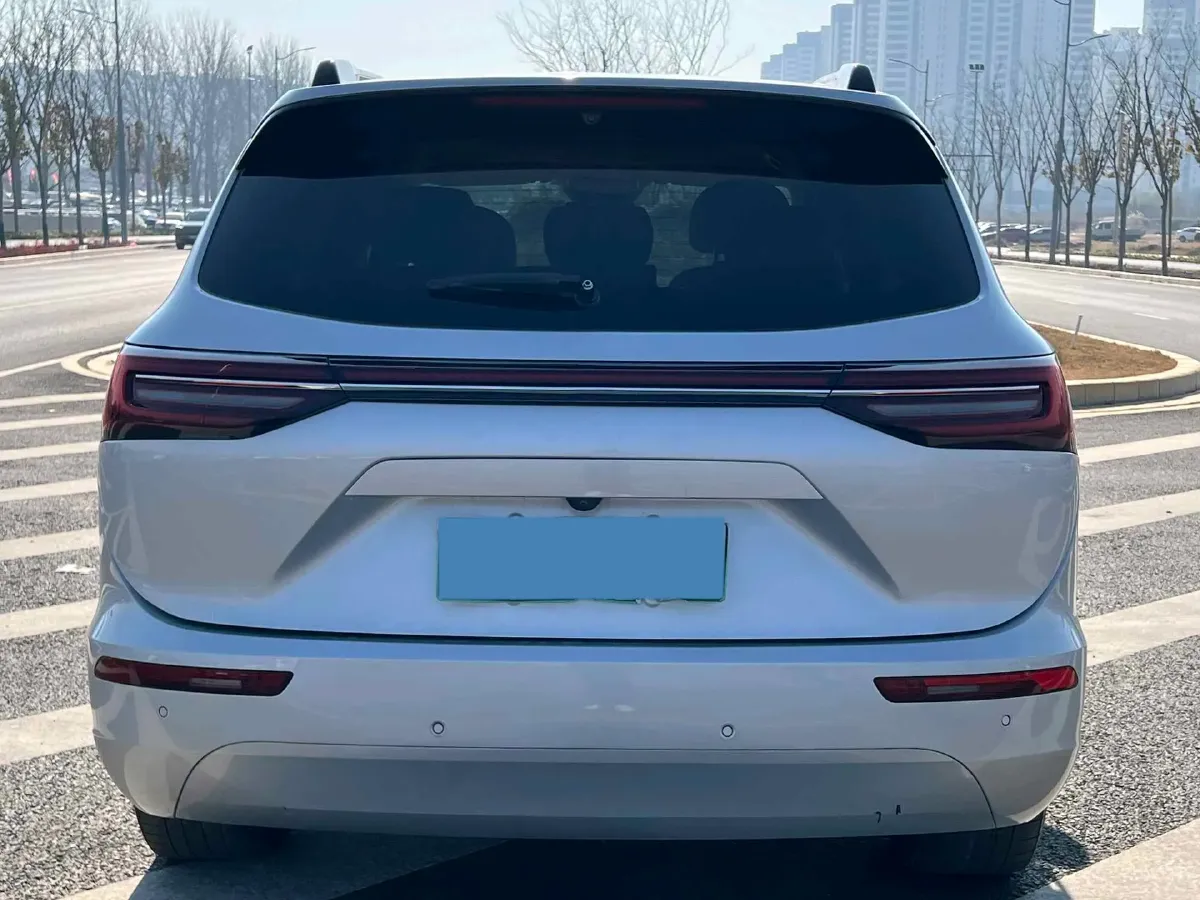 2024 AITO AITO M7 1.5T 152HP L4 REEV 40KWH,autocango,china used car exporter,china ev exporter,chinese used car exporter,chinese used ev exporter