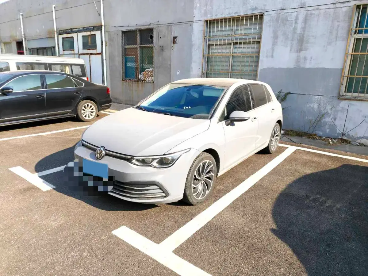 2023 Volkswagen Golf 1.4T 150HP L4 7DCT