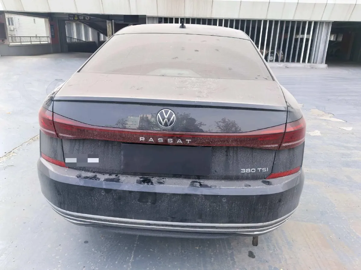 2024 Volkswagen Passat 2.0T 220HP L4 7DCT,autocango,china used car exporter,china ev exporter,chinese used car exporter,chinese used ev exporter
