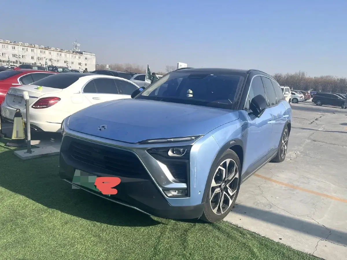 2018 NIO ES8 BEV 70KWH