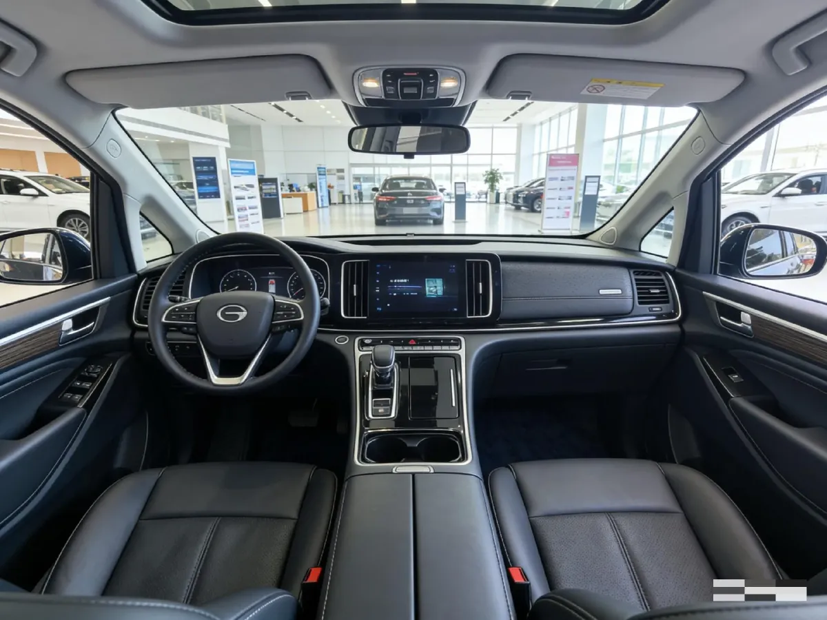 2021 GAC Trumpchi M8 2.0T 252HP L4 8AT,autocango,china used car exporter,china ev exporter,chinese used car exporter,chinese used ev exporter