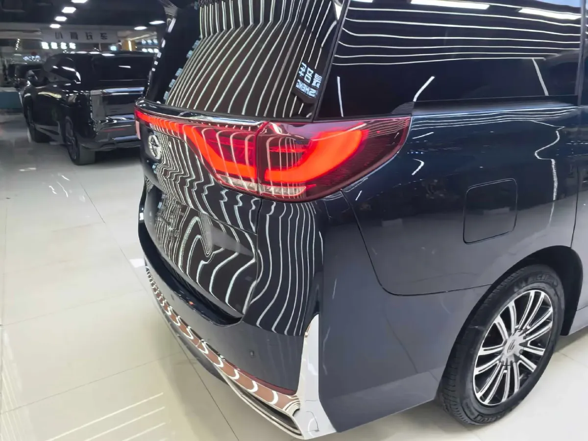 2021 GAC Trumpchi M8 2.0T 252HP L4 8AT,autocango,china used car exporter,china ev exporter,chinese used car exporter,chinese used ev exporter