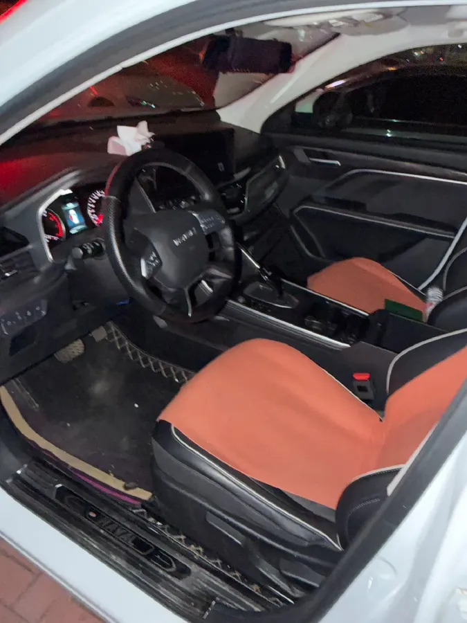 2021 Haval H6 1.5T 150HP L4 7DCT,autocango,china used car exporter,china ev exporter,chinese used car exporter,chinese used ev exporter