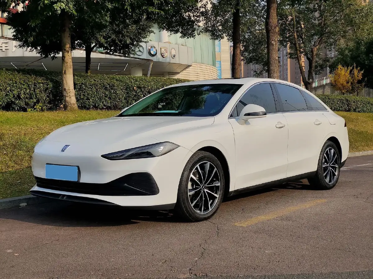 2025 Roewe D7 1.5L 112HP L4 1DHT PHEV 19.7KWH