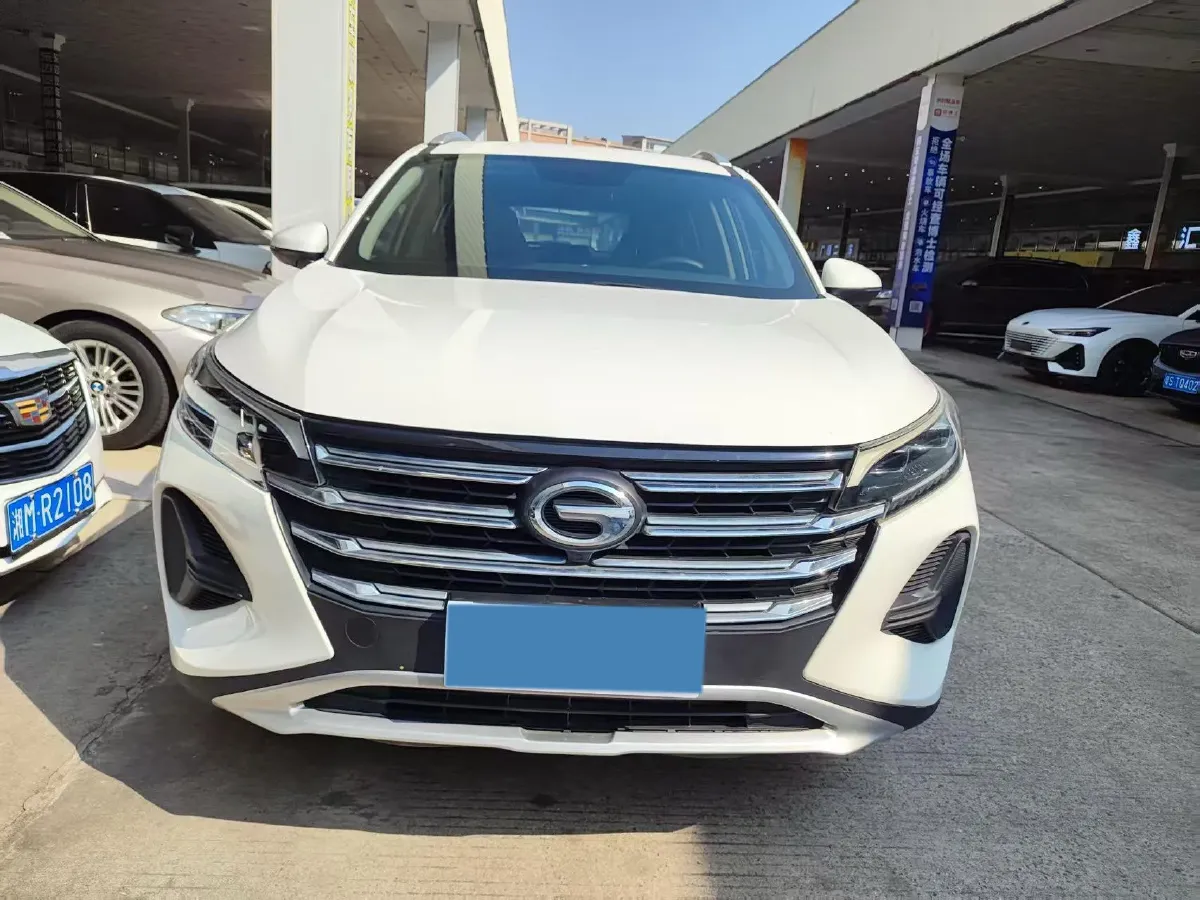 2021 GAC Trumpchi GS4 1.5T 169HP L4 6AT,autocango,china used car exporter,china ev exporter,chinese used car exporter,chinese used ev exporter