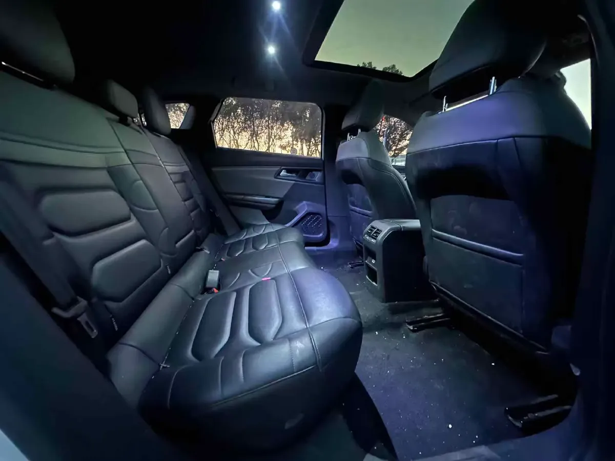 2022 Citroen C5 X 1.6T 175HP L4 8AT,autocango,china used car exporter,china ev exporter,chinese used car exporter,chinese used ev exporter