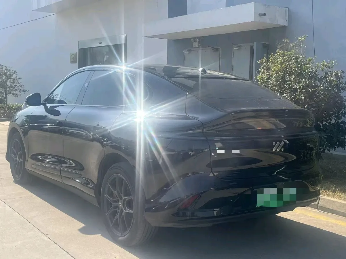 2025 IM LS6 BEV 75KWH,autocango,china used car exporter,china ev exporter,chinese used car exporter,chinese used ev exporter