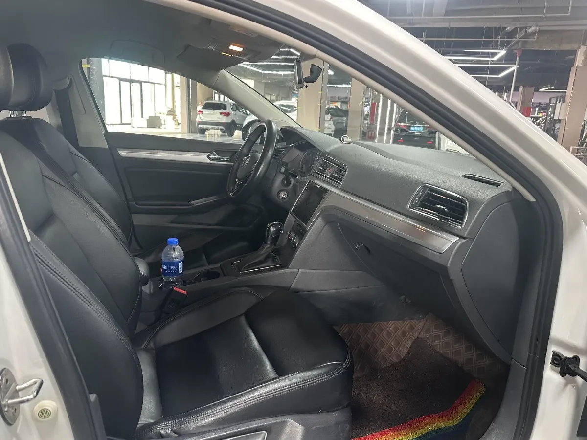 2019 Volkswagen Lamando 1.4T 131HP L4 7DCT,autocango,china used car exporter,china ev exporter,chinese used car exporter,chinese used ev exporter