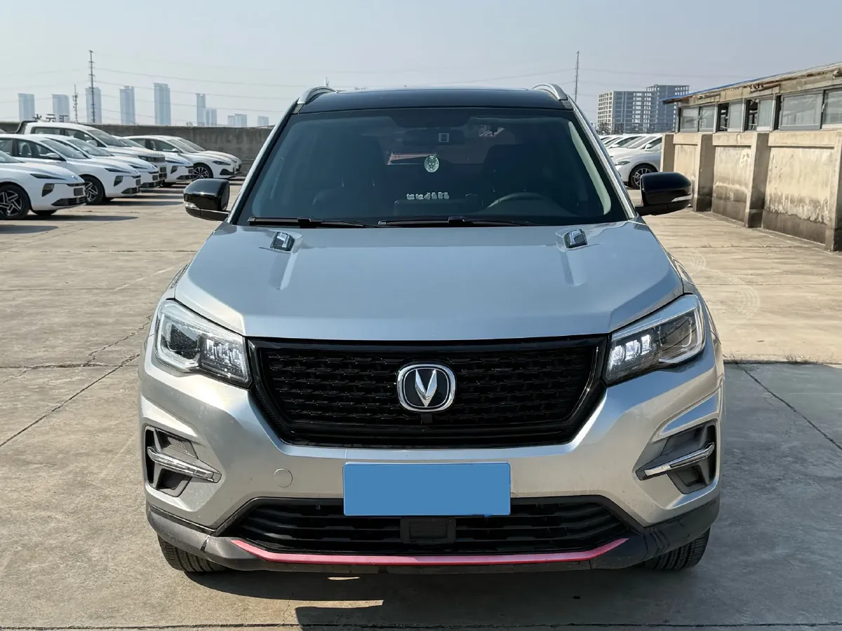2021 ChangAn CS75 1.5T 178HP L4 7DCT,autocango,china used car exporter,china ev exporter,chinese used car exporter,chinese used ev exporter