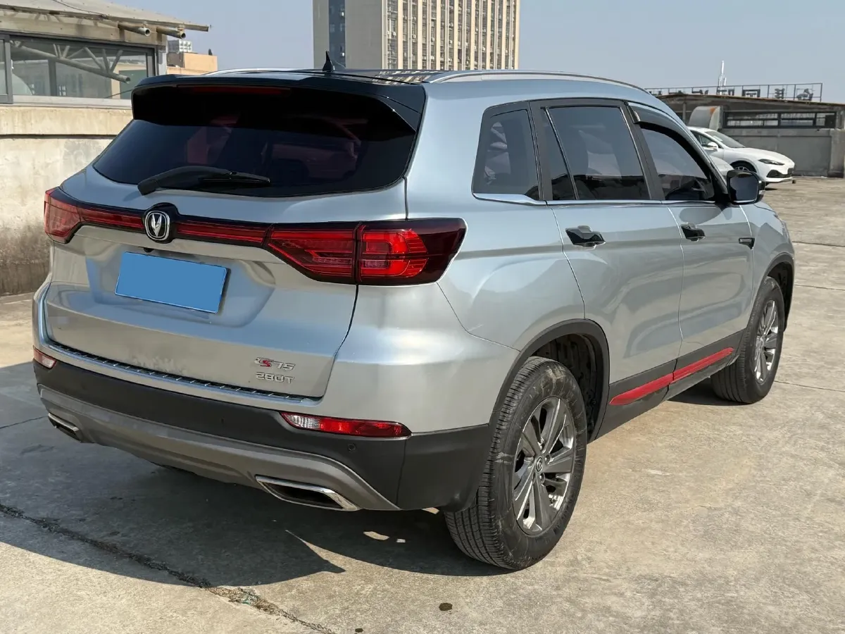 2021 ChangAn CS75 1.5T 178HP L4 7DCT,autocango,china used car exporter,china ev exporter,chinese used car exporter,chinese used ev exporter