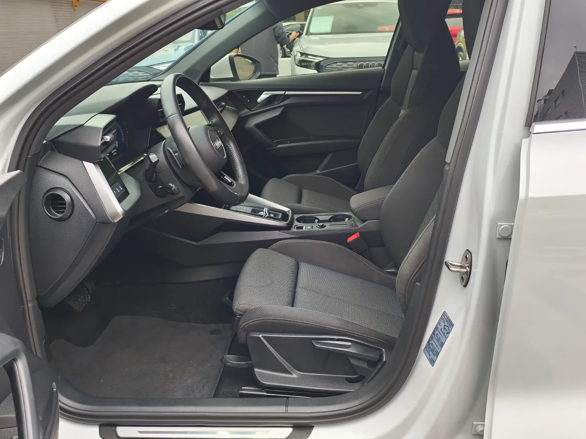 2022 Audi A3 1.4T 150HP L4 7DCT,autocango,china used car exporter,china ev exporter,chinese used car exporter,chinese used ev exporter