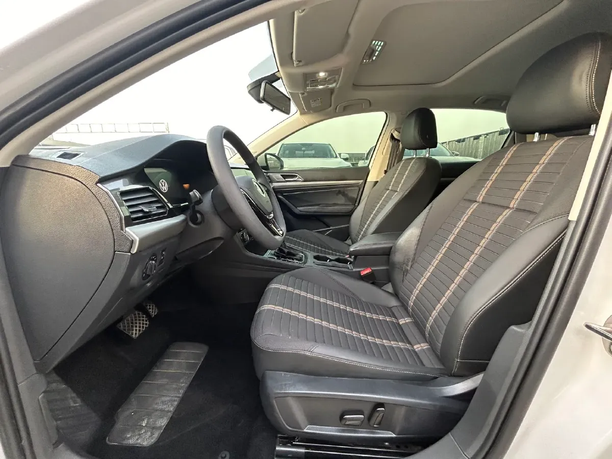 2021 Volkswagen Lavida 1.4T 150HP L4 7DCT,autocango,china used car exporter,china ev exporter,chinese used car exporter,chinese used ev exporter