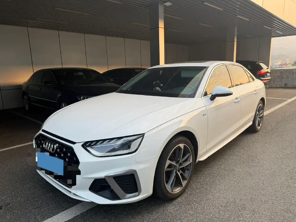 2020 Audi A4L 2.0T 190HP L4 7DCT