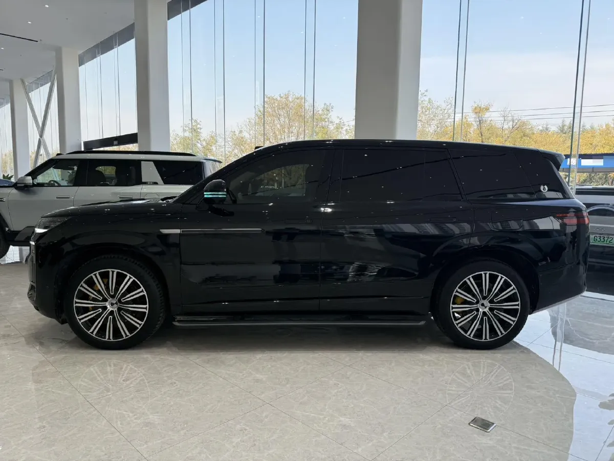 2025 Denza DenzaN9 2.0T 207HP L4 E-CVT PHEV,autocango,china used car exporter,china ev exporter,chinese used car exporter,chinese used ev exporter