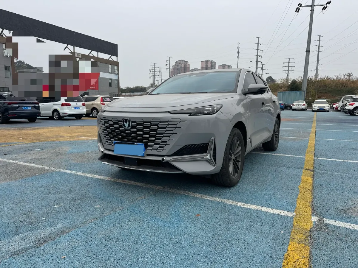 2024 ChangAn UNI-K 2.0T 233HP L4 8AT,autocango,china used car exporter,china ev exporter,chinese used car exporter,chinese used ev exporter