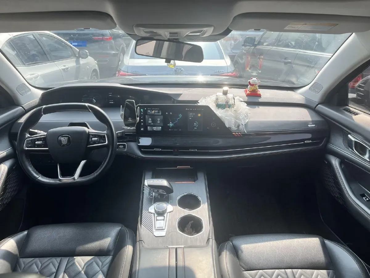 2021 ChangAn UNI-K 2.0T 233HP L4 8AT,autocango,china used car exporter,china ev exporter,chinese used car exporter,chinese used ev exporter