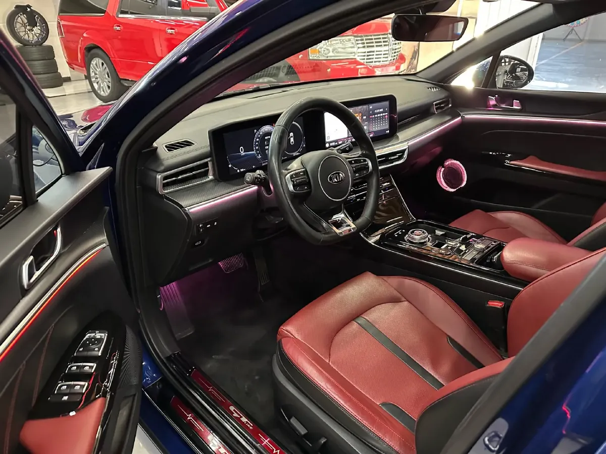 2020 Kia K5 2.0T 240HP L4 8AT,autocango,china used car exporter,china ev exporter,chinese used car exporter,chinese used ev exporter