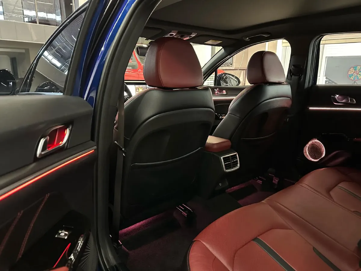 2020 Kia K5 2.0T 240HP L4 8AT,autocango,china used car exporter,china ev exporter,chinese used car exporter,chinese used ev exporter