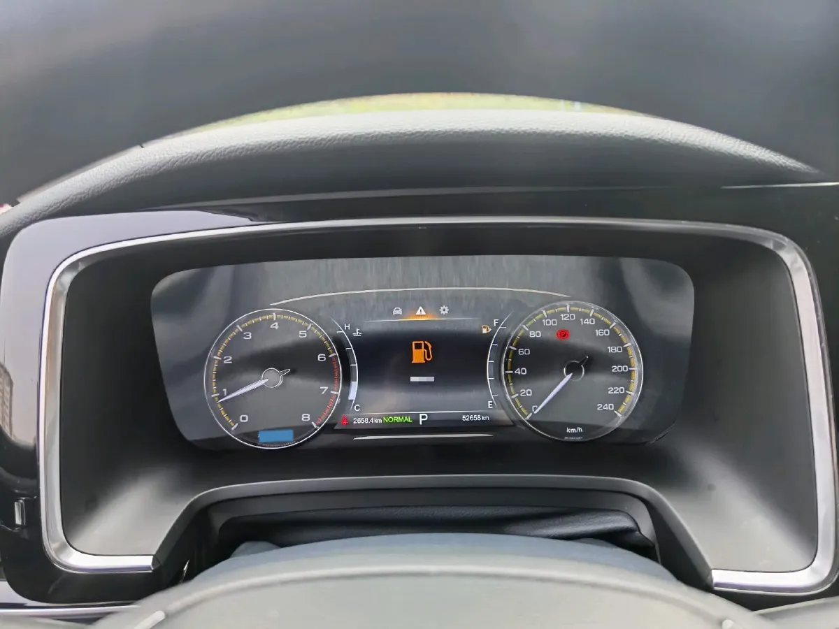 2021 GAC Trumpchi M8 2.0T 252HP L4 8AT,autocango,china used car exporter,china ev exporter,chinese used car exporter,chinese used ev exporter