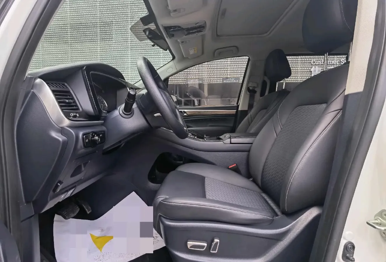 2021 GAC Trumpchi M8 2.0T 252HP L4 8AT,autocango,china used car exporter,china ev exporter,chinese used car exporter,chinese used ev exporter