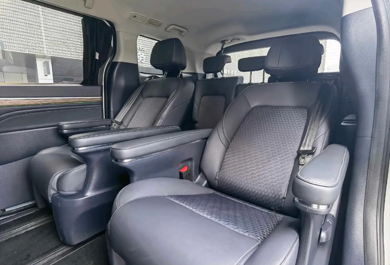 2021 GAC Trumpchi M8 2.0T 252HP L4 8AT,autocango,china used car exporter,china ev exporter,chinese used car exporter,chinese used ev exporter