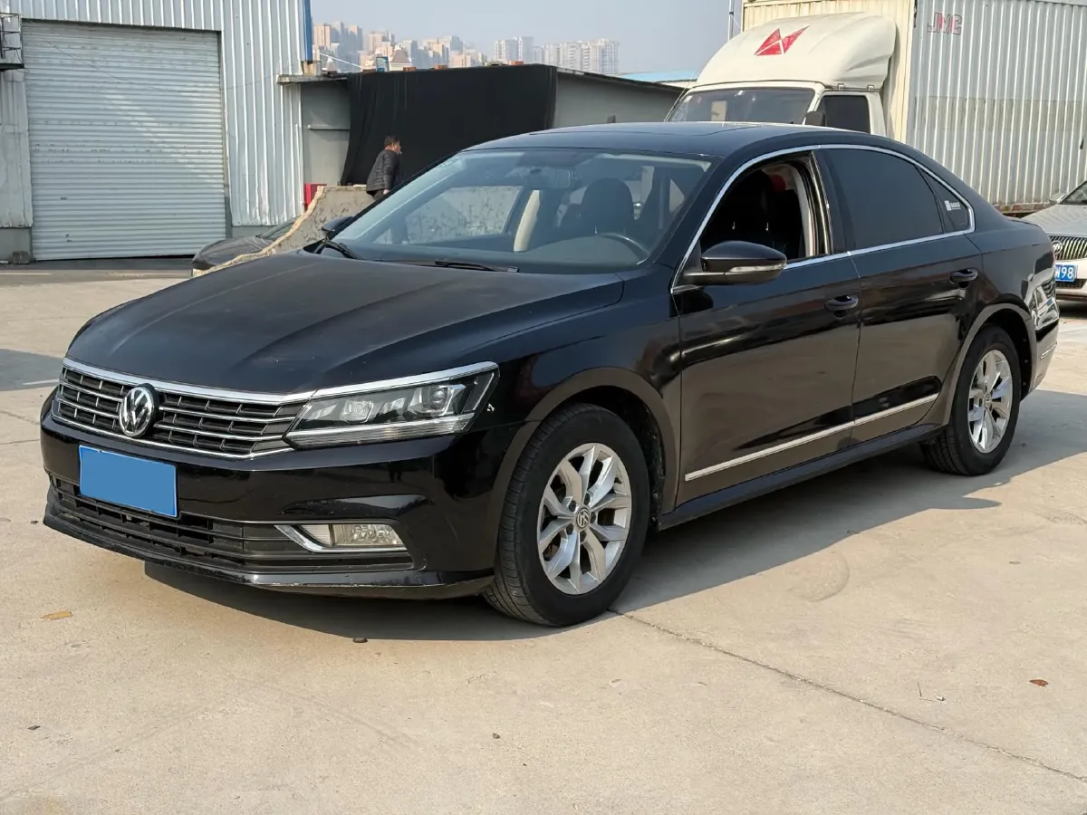 2015 Volkswagen Passat 1.8T 160HP L4 6AT,autocango,china used car exporter,china ev exporter,chinese used car exporter,chinese used ev exporter