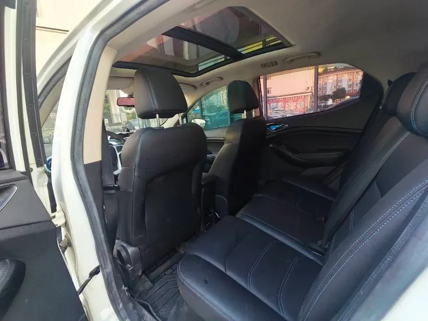 2018 BYD Yuan BEV 42KWH,autocango,china used car exporter,china ev exporter,chinese used car exporter,chinese used ev exporter