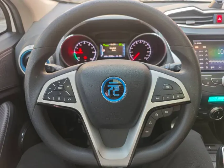 2018 BYD Yuan BEV 42KWH,autocango,china used car exporter,china ev exporter,chinese used car exporter,chinese used ev exporter