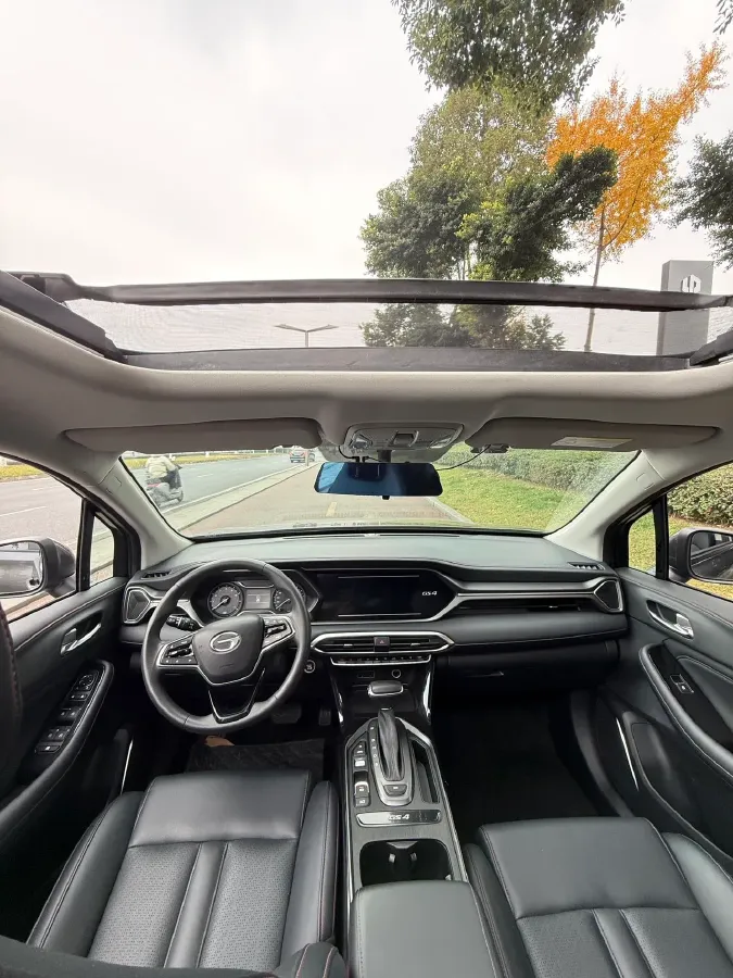 2020 GAC Trumpchi GS4 1.5T 169HP L4 6AT,autocango,china used car exporter,china ev exporter,chinese used car exporter,chinese used ev exporter