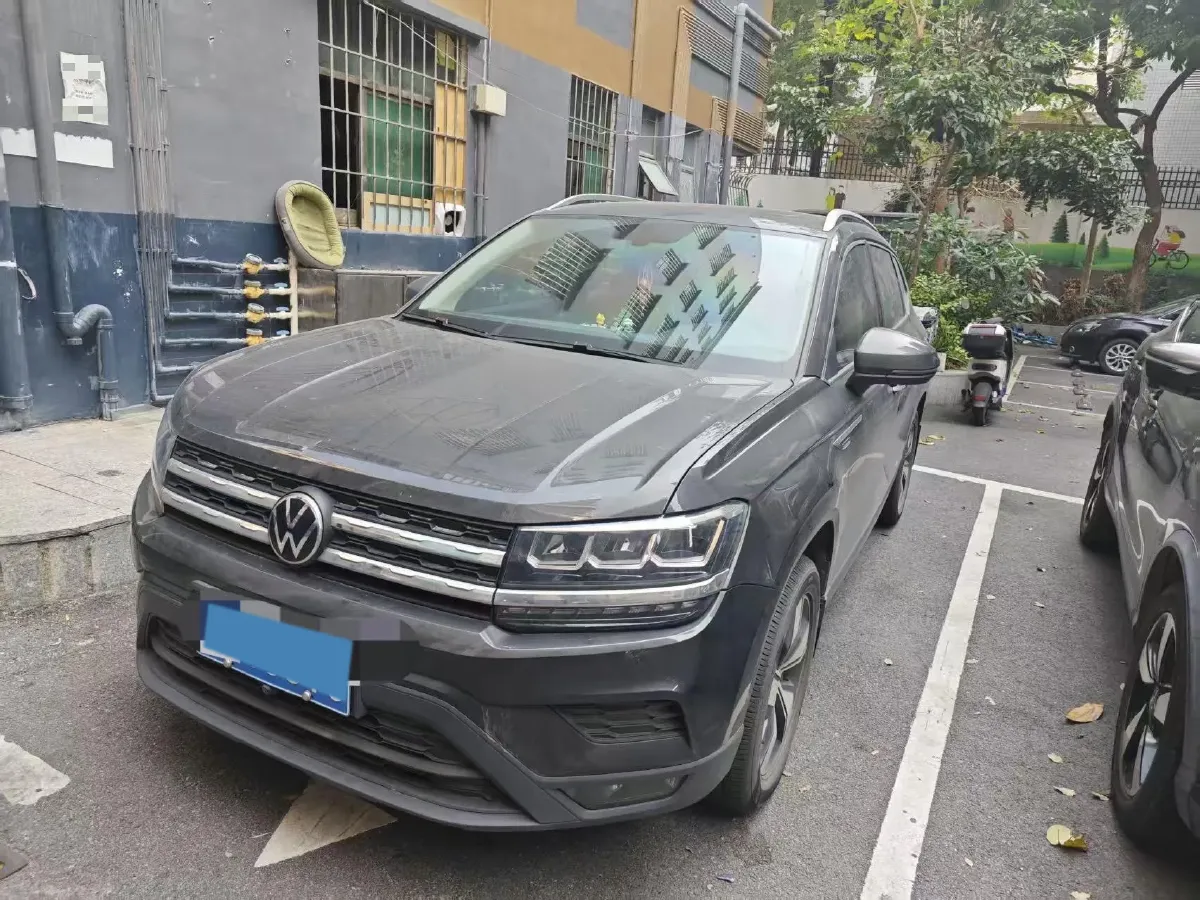 2022 Ford Transit 2.0T 202HP L4 6AT,autocango,china used car exporter,china ev exporter,chinese used car exporter,chinese used ev exporter