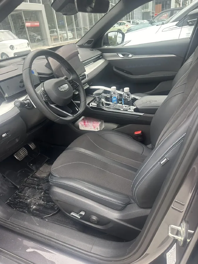 2025 Geely Preface 2.0T 238HP L4 8AT,autocango,china used car exporter,china ev exporter,chinese used car exporter,chinese used ev exporter